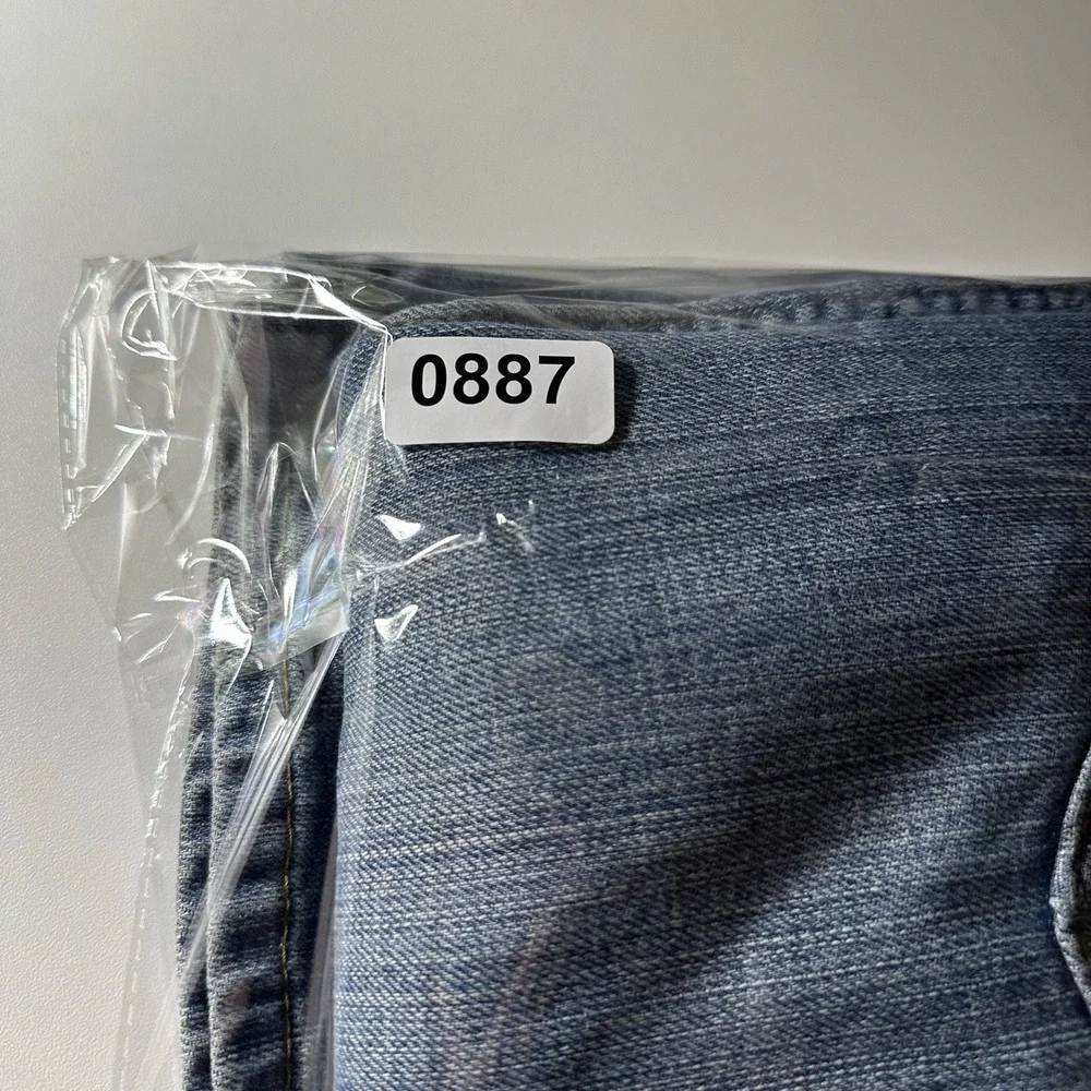 Levis rise machine